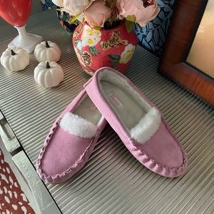 *New* Bass Fleece Lined Suede Slippers